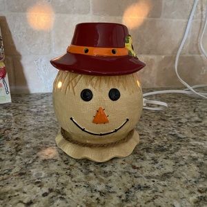 Scarecrow Warmer by Scentsy